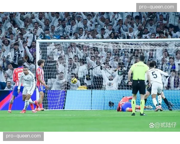 马竞1-2不敌巴萨，国家德比客场失利